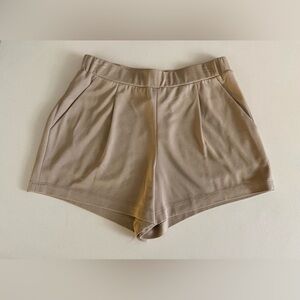BCBG MAXAZRIA Pleated Maleah Modal Chino Shorts Tan Pockets High Waist Small